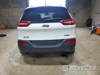 Zdjęcie 6 z 13 samochodu: 2017 JEEP CHEROKEE LATITUDE VIN:1C4PJMCB1HW605265 - miniatura