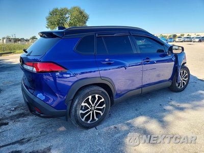 Trzecie zdjęcie samochodu z tyłu: 2024 TOYOTA COROLLA CROSS HYBRID SE VIN:7MUFBABG7RV019617 - miniatura