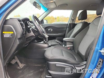 Zdjęcie 7 z 12 samochodu: 2017 KIA SOUL + VIN:KNDJP3A5XH7490655 - miniatura