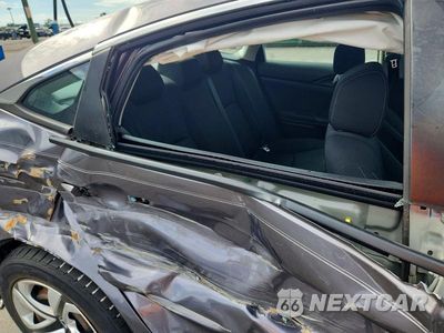 Zdjęcie 10 z 12 samochodu: 2018 HONDA CIVIC LX VIN:19XFC2F55JE037117 - miniatura