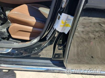 Zdjęcie 12 z 13 samochodu: 2017 MERCEDES-BENZ E 300 4MATIC VIN:WDDZF4KB4HA175150 - miniatura
