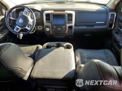Zdjęcie 8 z 12 samochodu: 2019 RAM 1500 CLASSIC LARAMIE VIN:1C6RR6NM3KS720645 - miniatura