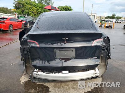 Zdjęcie 6 z 13 samochodu: 2023 TESLA MODEL Y VIN:7SAYGDEF5PF828949 - miniatura
