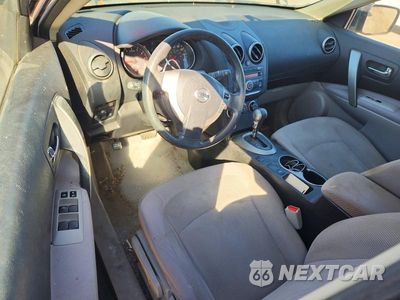 Zdjęcie 8 z 13 samochodu: 2013 NISSAN ROGUE S VIN:JN8AS5MV0DW651654 - miniatura