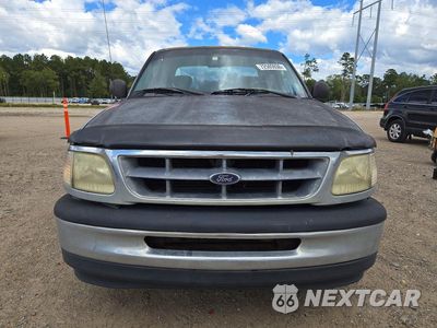 Piąte zdjęcie samochodu w środku: 2003 FORD F150 XL VIN:1FTRX17293NB39650 - miniatura