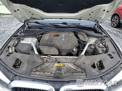 Zdjęcie 11 z 12 samochodu: 2019 BMW 530E VIN:WBAJA9C50KB389644 - miniatura