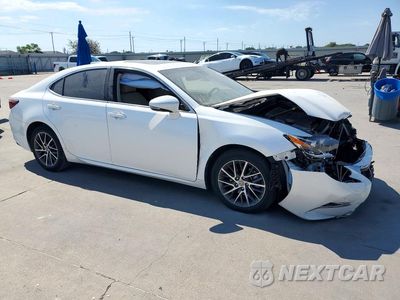 Czwarte zdjęcie samochodu z boku: 2018 LEXUS ES 350 VIN:58ABK1GG1JU103440 - miniatura