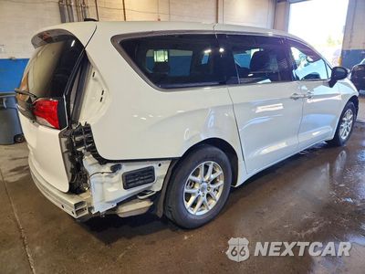 Trzecie zdjęcie samochodu z tyłu: 2024 CHRYSLER VOYAGER LX VIN:2C4RC1CGXRR176635 - miniatura