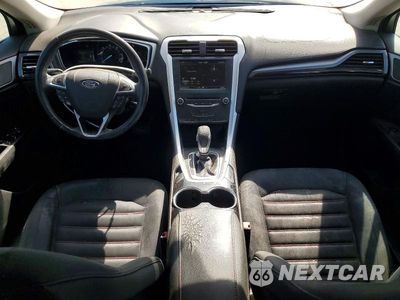 Zdjęcie 8 z 12 samochodu: 2015 FORD FUSION SE HYBRID VIN:3FA6P0LUXFR236061 - miniatura