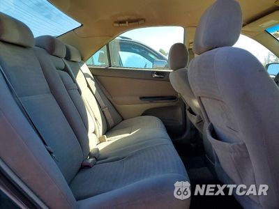 Zdjęcie 10 z 12 samochodu: 2006 TOYOTA CAMRY LE VIN:4T1BE32K66U714058 - miniatura