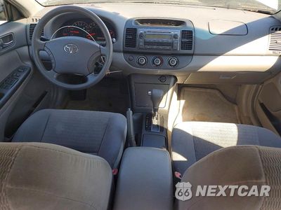 Zdjęcie 8 z 12 samochodu: 2006 TOYOTA CAMRY LE VIN:4T1BE30K46U668524 - miniatura