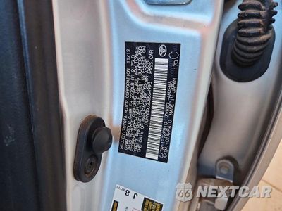 Zdjęcie 12 z 12 samochodu: 2013 TOYOTA PRIUS TWO VIN:JTDKN3DU2D5564993 - miniatura