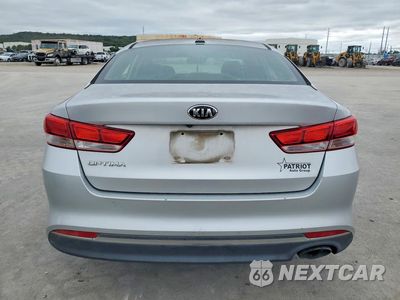 Zdjęcie 6 z 12 samochodu: 2016 KIA OPTIMA LX VIN:5XXGT4L35GG046239 - miniatura