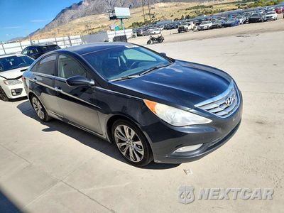 Czwarte zdjęcie samochodu z boku: 2011 HYUNDAI SONATA SE 2.0T VIN:5NPEC4AB9BH189354 - miniatura