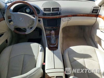 Zdjęcie 8 z 12 samochodu: 2005 MERCEDES-BENZ E 320 CDI VIN:WDBUF26JX5A656234 - miniatura