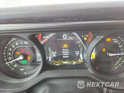 Zdjęcie 9 z 13 samochodu: 2024 JEEP WRANGLER 4XE VIN:1C4RJXN63RW356172 - miniatura