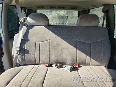 Zdjęcie 10 z 13 samochodu: 2003 CHEVROLET ASTRO VIN:1GNEL19X03B112722 - miniatura