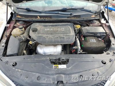 Zdjęcie 11 z 12 samochodu: 2015 CHRYSLER 200 LIMITED VIN:1C3CCCAB4FN597370 - miniatura