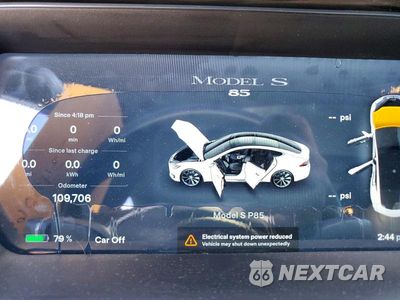 Zdjęcie 9 z 12 samochodu: 2015 TESLA MODEL S 85 VIN:5YJSA1H11FFP75474 - miniatura