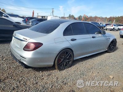 Trzecie zdjęcie samochodu z tyłu: 2019 MERCEDES-BENZ E 63 AMG-S 4MATIC VIN:WDDZF8KB0KA629375 - miniatura