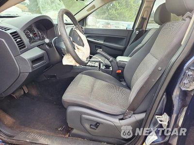 Zdjęcie 7 z 13 samochodu: 2010 JEEP GRAND CHEROKEE LAREDO VIN:1J4PR4GK9AC146099 - miniatura