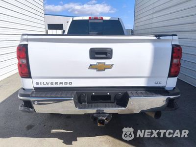 Zdjęcie 6 z 12 samochodu: 2015 CHEVROLET SILVERADO K2500 HEAVY DUTY LTZ VIN:1GC1KWE81FF510458 - miniatura