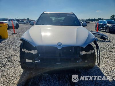 Piąte zdjęcie samochodu w środku: 2016 BMW X5 XDRIVE35I VIN:5UXKR0C5XG0S86731 - miniatura