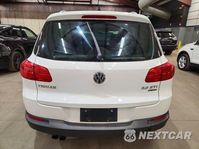 Zdjęcie 6 z 13 samochodu: 2012 VOLKSWAGEN TIGUAN S VIN:WVGBV7AX5CW545462 - miniatura