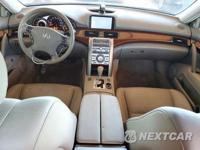Zdjęcie 8 z 12 samochodu: 2008 ACURA RL VIN:JH4KB16648C004534 - miniatura