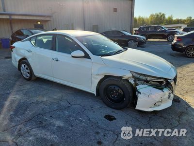 Czwarte zdjęcie samochodu z boku: 2021 NISSAN ALTIMA S VIN:1N4BL4BV6MN421767 - miniatura