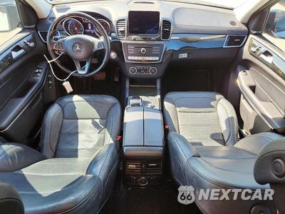 Zdjęcie 8 z 14 samochodu: 2018 MERCEDES-BENZ GLS 550 4MATIC VIN:4JGDF7DE2JB090672 - miniatura