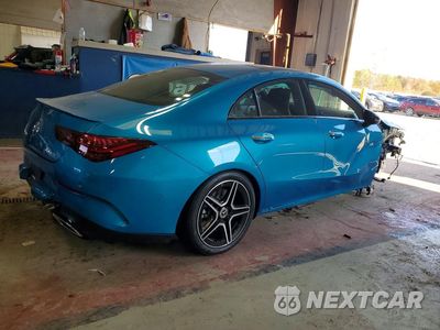 Trzecie zdjęcie samochodu z tyłu: 2026 MERCEDES-BENZ CLA 250 4MATIC VIN:W1K5J4HB3TN601108 - miniatura