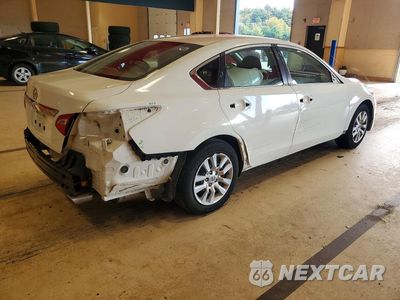 Trzecie zdjęcie samochodu z tyłu: 2017 NISSAN ALTIMA 2.5 S VIN:1N4AL3AP9HC141240 - miniatura