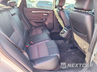 Zdjęcie 10 z 12 samochodu: 2016 CHEVROLET IMPALA LT VIN:2G1115S39G9129613 - miniatura