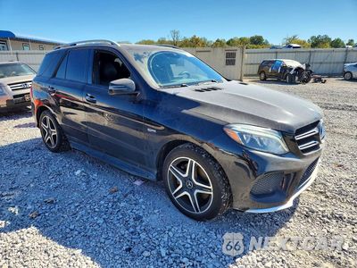 Czwarte zdjęcie samochodu z boku: 2017 MERCEDES-BENZ GLE 43 AMG VIN:4JGDA6EBXHA939458 - miniatura