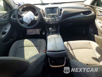 Zdjęcie 8 z 12 samochodu: 2017 CHEVROLET MALIBU LT VIN:1G1ZE5ST7HF172007 - miniatura