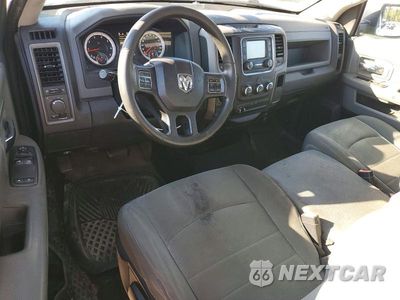 Zdjęcie 8 z 12 samochodu: 2014 RAM 1500 ST VIN:3C6JR7DG4EG111722 - miniatura