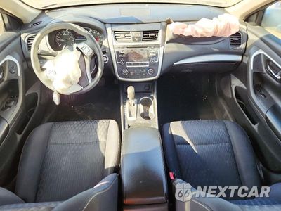 Zdjęcie 8 z 12 samochodu: 2017 NISSAN ALTIMA 2.5 S VIN:1N4AL3AP3HC255847 - miniatura
