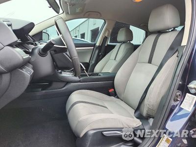 Zdjęcie 7 z 12 samochodu: 2018 HONDA CIVIC LX VIN:19XFC2F59JE042871 - miniatura