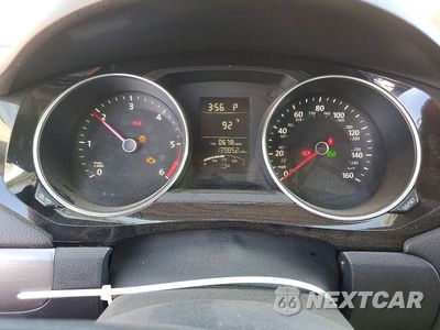 Zdjęcie 9 z 12 samochodu: 2015 VOLKSWAGEN JETTA TDI VIN:3VWLA7AJ4FM423953 - miniatura