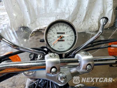 Zdjęcie 7 z 9 samochodu: 2005 TRIUMPH MOTORCYCLE SPEED MASTER VIN:SMT915RN65J228331 - miniatura