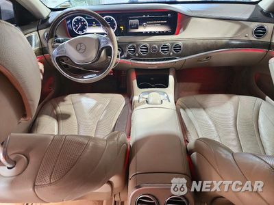 Zdjęcie 8 z 12 samochodu: 2014 MERCEDES-BENZ S 550 VIN:WDDUG8CB7EA046358 - miniatura
