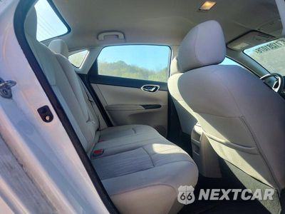 Zdjęcie 10 z 12 samochodu: 2016 NISSAN SENTRA SV VIN:3N1AB7AP8GL669507 - miniatura