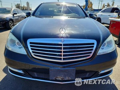 Piąte zdjęcie samochodu w środku: 2010 MERCEDES-BENZ S 550 VIN:WDDNG7BB5AA322238 - miniatura