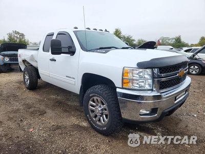 Czwarte zdjęcie samochodu z boku: 2013 CHEVROLET SILVERADO K2500 HEAVY DUTY LT VIN:1GC2KXCG4DZ407311 - miniatura