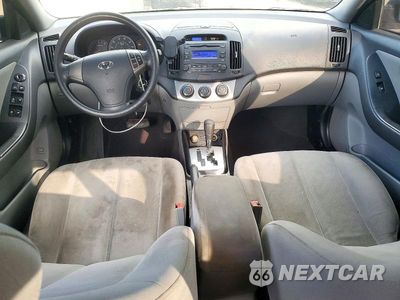 Zdjęcie 8 z 12 samochodu: 2010 HYUNDAI ELANTRA GLS VIN:KMHDU4AD0AU885191 - miniatura