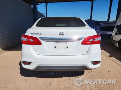 Zdjęcie 6 z 12 samochodu: 2017 NISSAN SENTRA S VIN:3N1AB7AP2HY254431 - miniatura