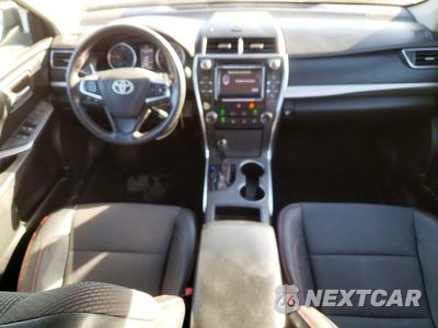 Zdjęcie 8 z 13 samochodu: 2016 TOYOTA CAMRY SE VIN:4T1BF1FK1GU525587 - miniatura