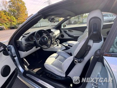 Zdjęcie 7 z 15 samochodu: 2007 BMW M6 VIN:WBSEK93537CS32962 - miniatura