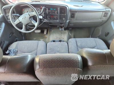 Zdjęcie 8 z 12 samochodu: 2004 CHEVROLET SILVERADO C1500 VIN:1GCEC19X84Z269982 - miniatura